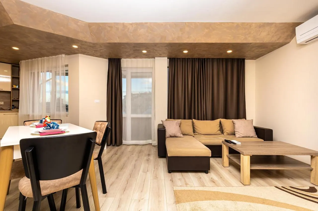 Sunny 1Bd Apartment In Old Town By Flat Mаnager プロヴディフ