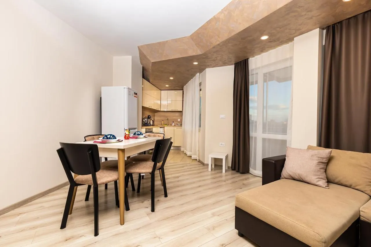 Sunny 1Bd Apartment In Old Town By Flat Mаnager プロヴディフ 0*,  ブルガリア