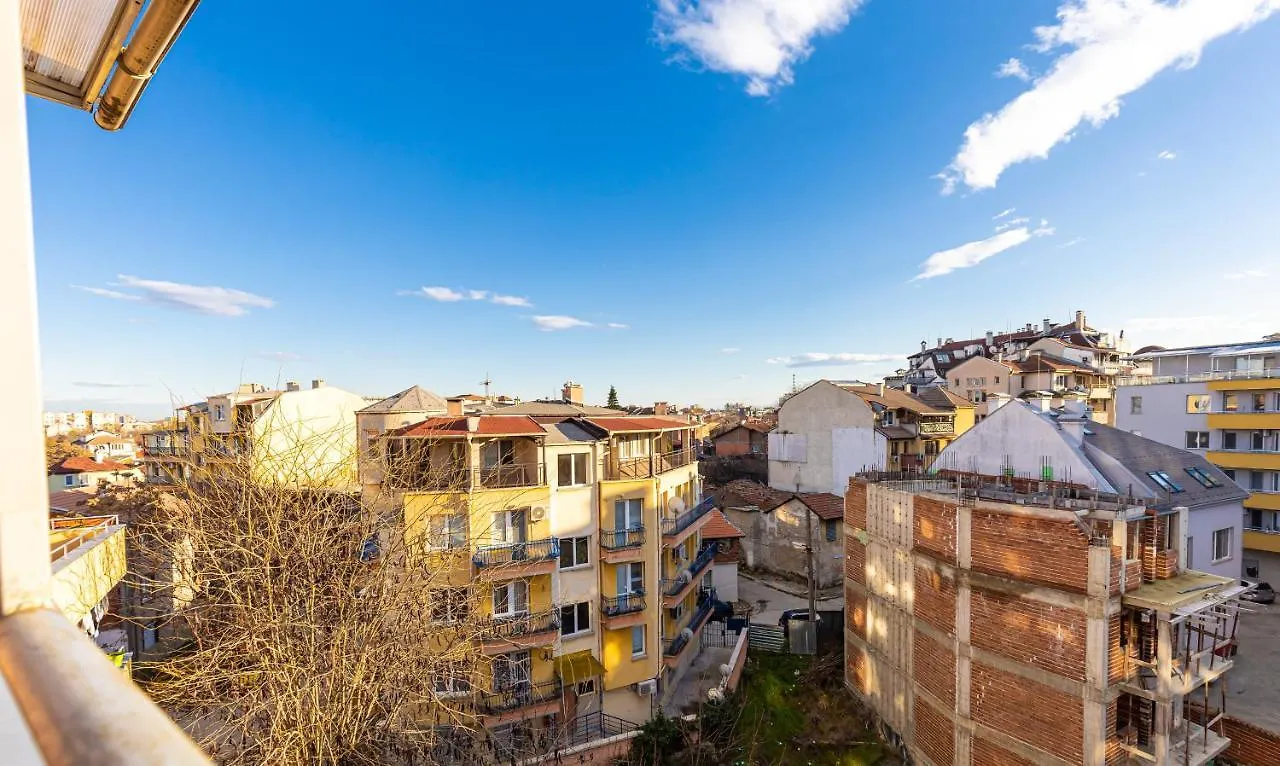 Sunny 1Bd Apartment In Old Town By Flat Mаnager プロヴディフ